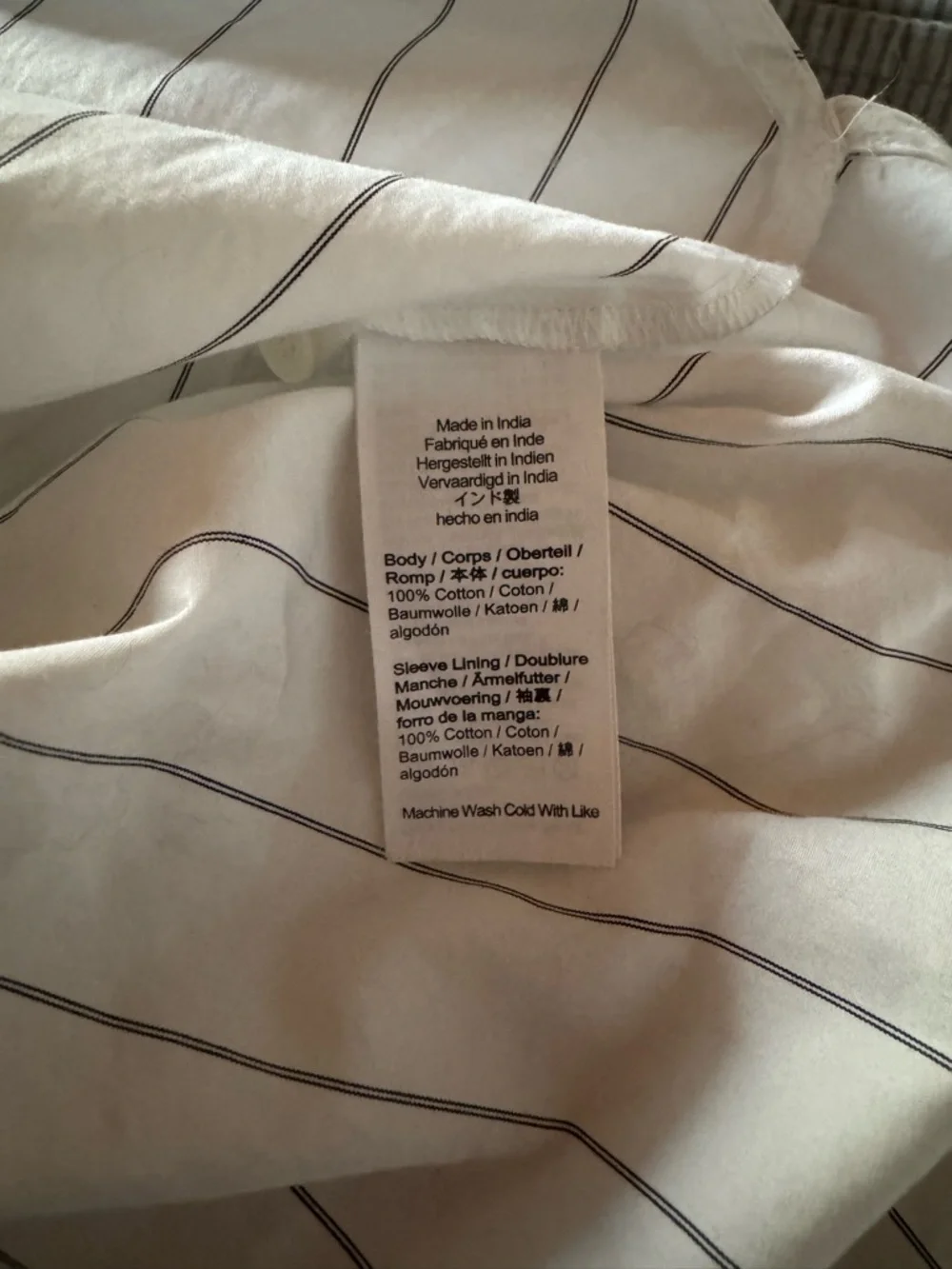 Madewell Shirred Bubble-Sleeve Button-Up Shirt - Picture 7 of 8